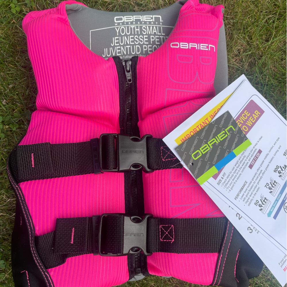 O'Brien Youth GIRLS PINK Neoprene Jacket/Vest